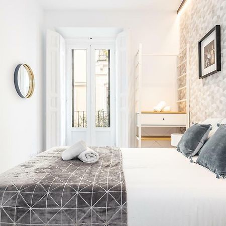 Waou Gran Via Es Mia - Corta Duracion Apartment Мадрид Екстериор снимка