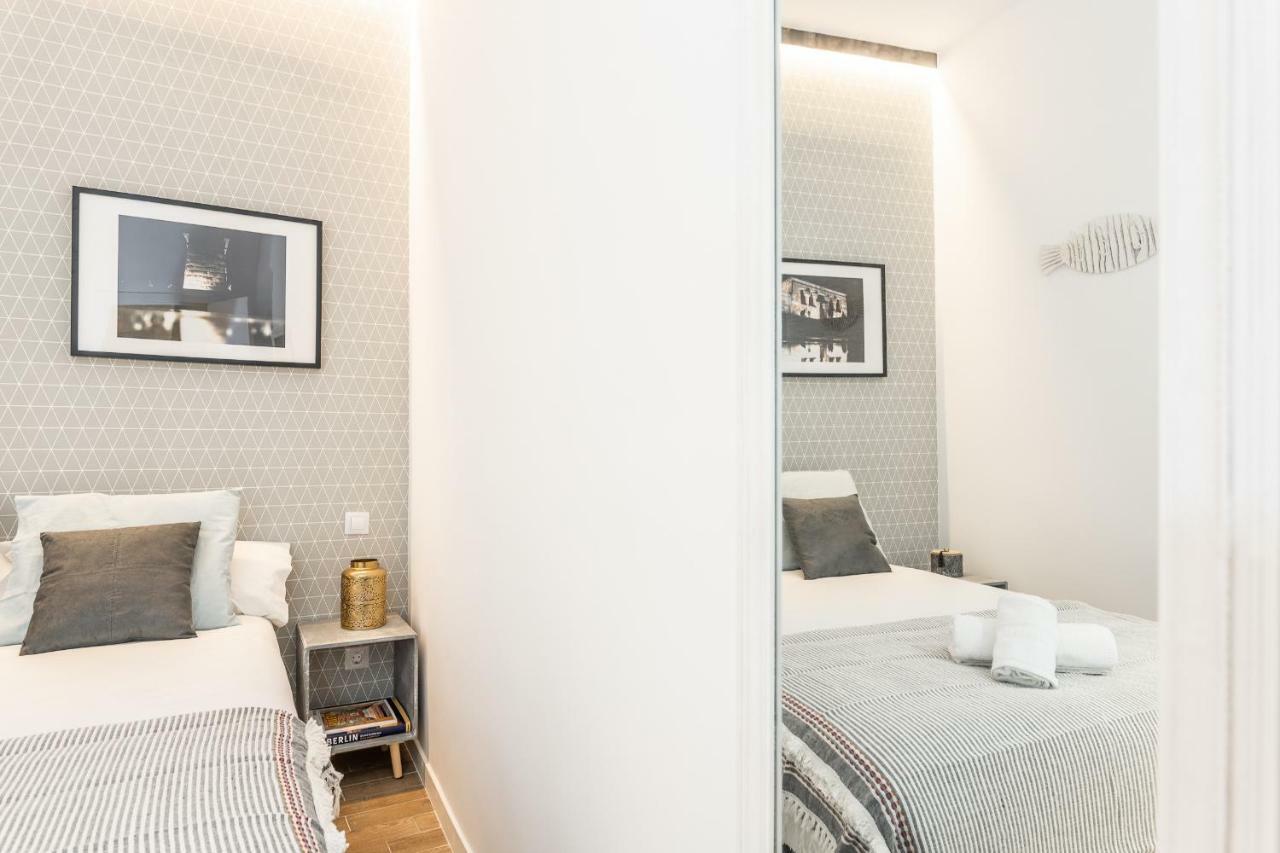 Waou Gran Via Es Mia - Corta Duracion Apartment Мадрид Екстериор снимка