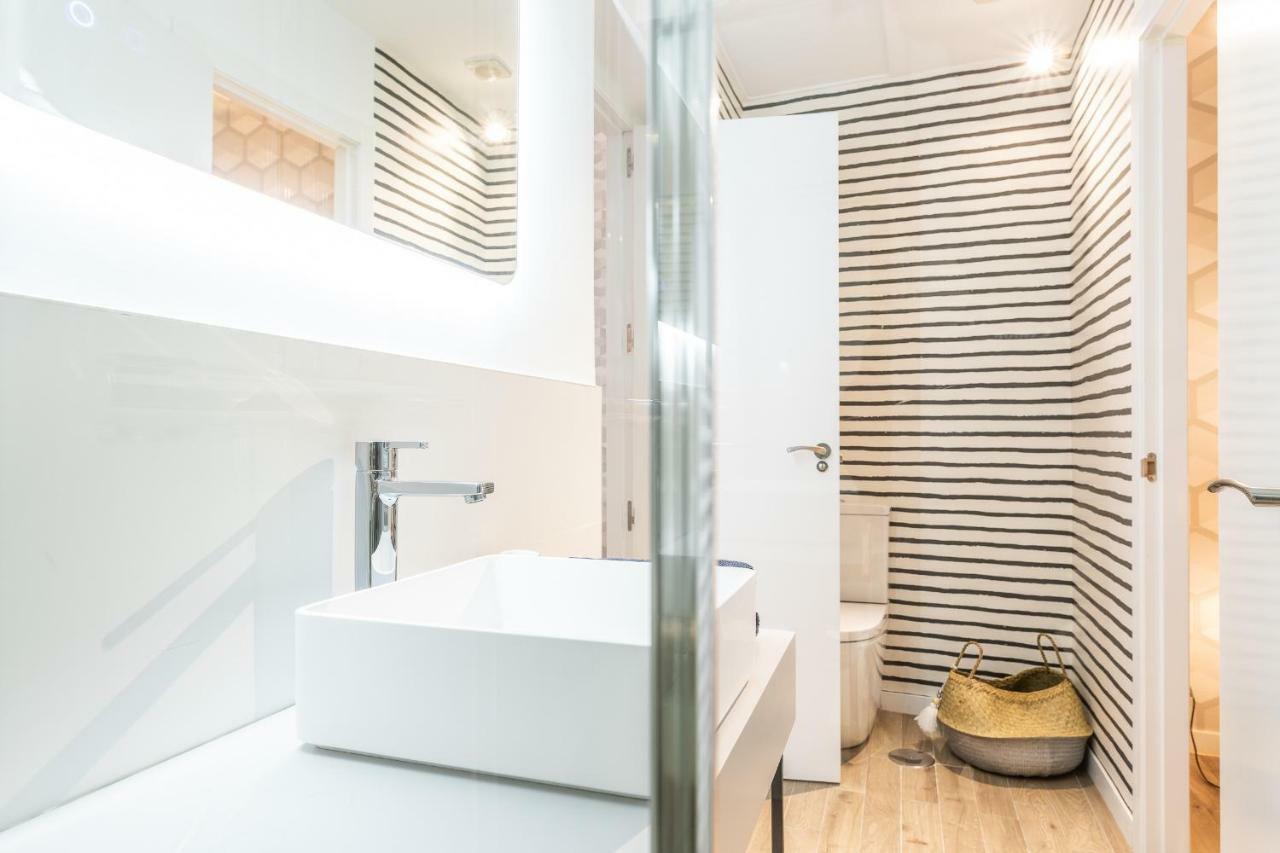 Waou Gran Via Es Mia - Corta Duracion Apartment Мадрид Екстериор снимка